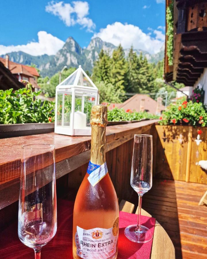 Amor Tirol Busteni (Adults Only) Kültér fotó